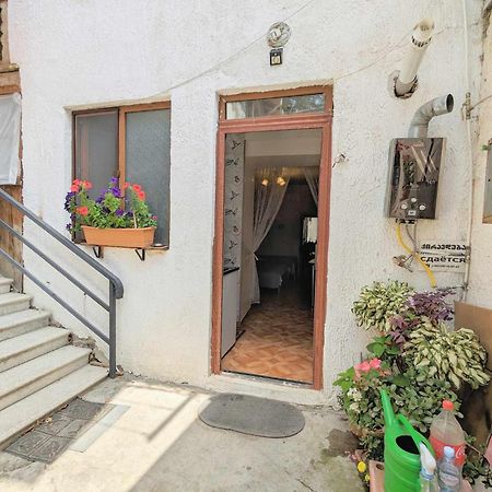 Paata'S Guesthouse Borjomi Exterior photo