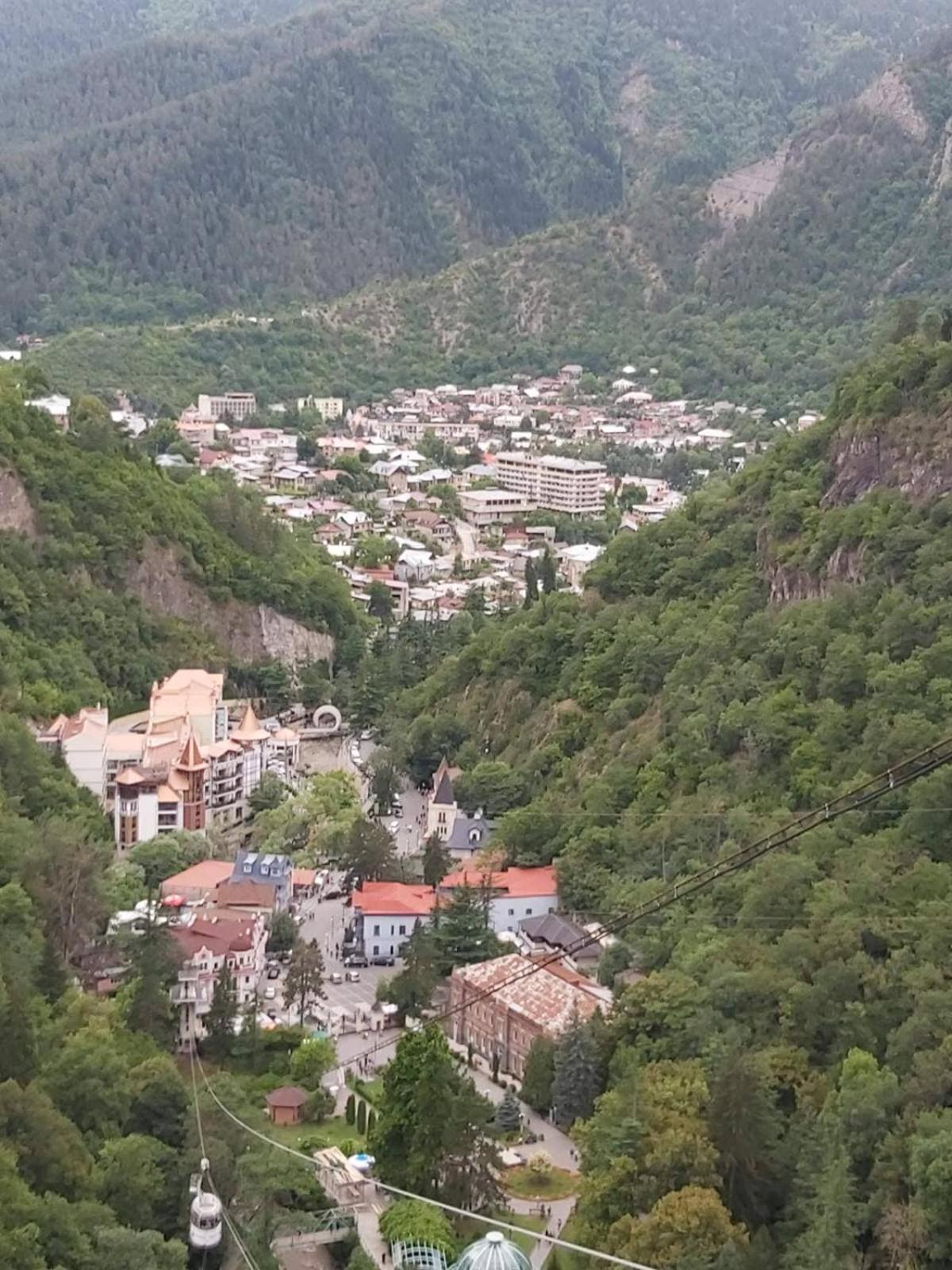 Paata'S Guesthouse Borjomi Exterior photo